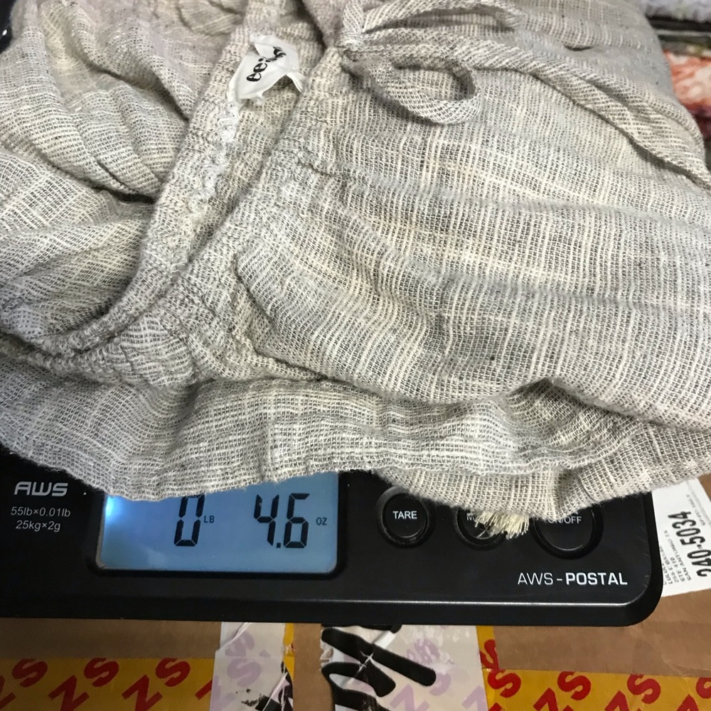 ee:some Womens Sz Large Light Taupe Off-Shoulder Blouse with Tassel Tie / Fringe - Picture 8 of 10